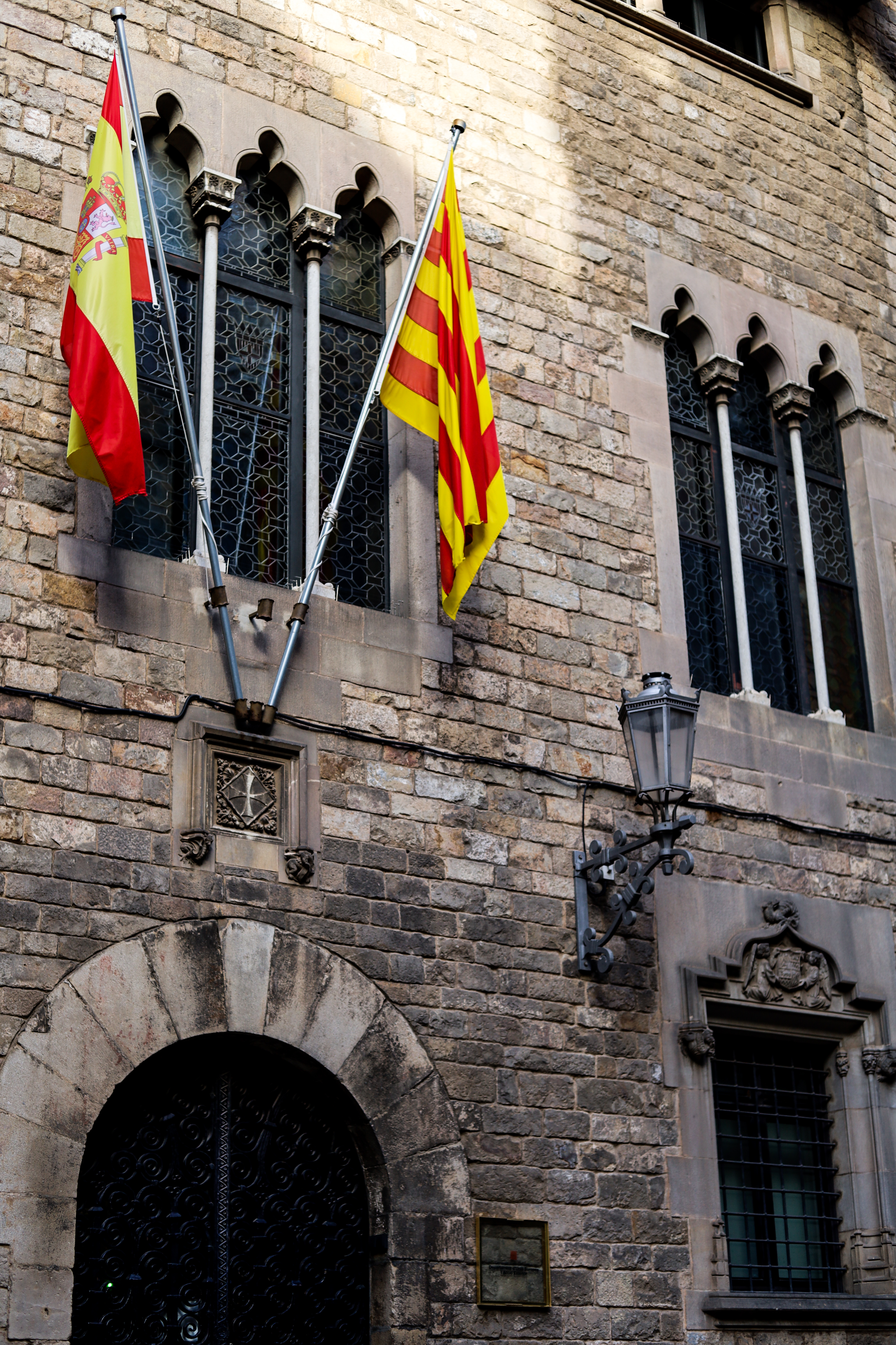 Light and shadow in Gothic Quarter
