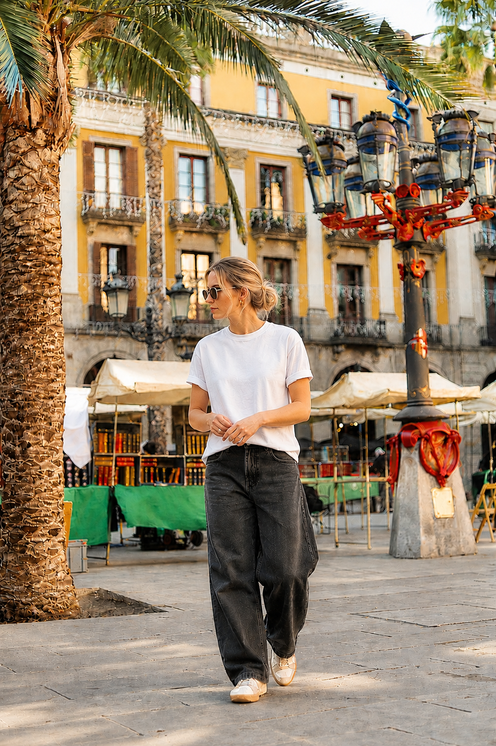 Portrait session Barcelona cloister